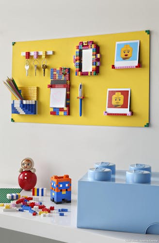 Fabriquer un tableau Lego mural en quelques étapes