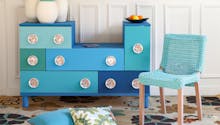 Customiser un meuble avec des poignées décoratives