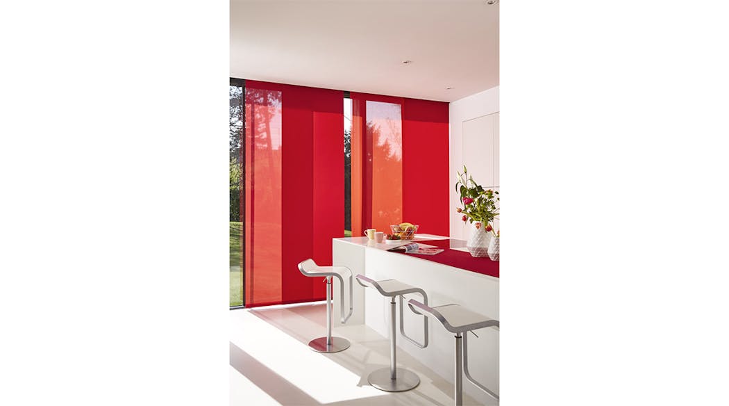 Panneaux Japonais rouge et orange pour une touche de couleur dans la cuisine