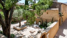 Le Vieux Castillon : hôtel de luxe au charme provençal
