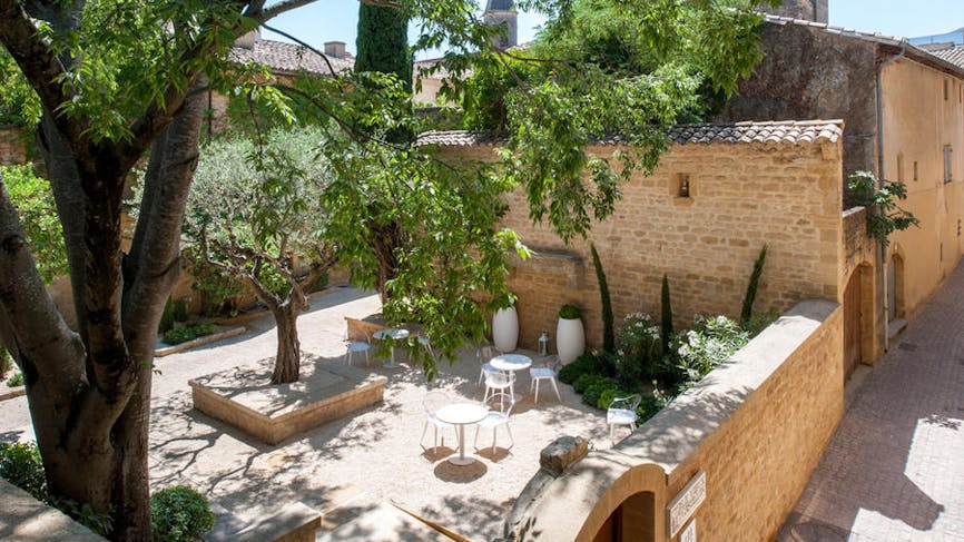 Le Vieux Castillon : hôtel de luxe au charme provençal