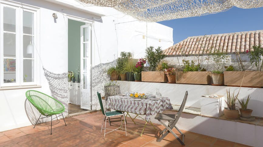Une maison avec des terrasses, en Algarve