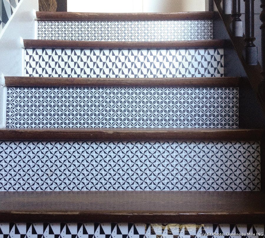 mcr-tuto-domino-carre-adhesif-escalier-renovation.jpg