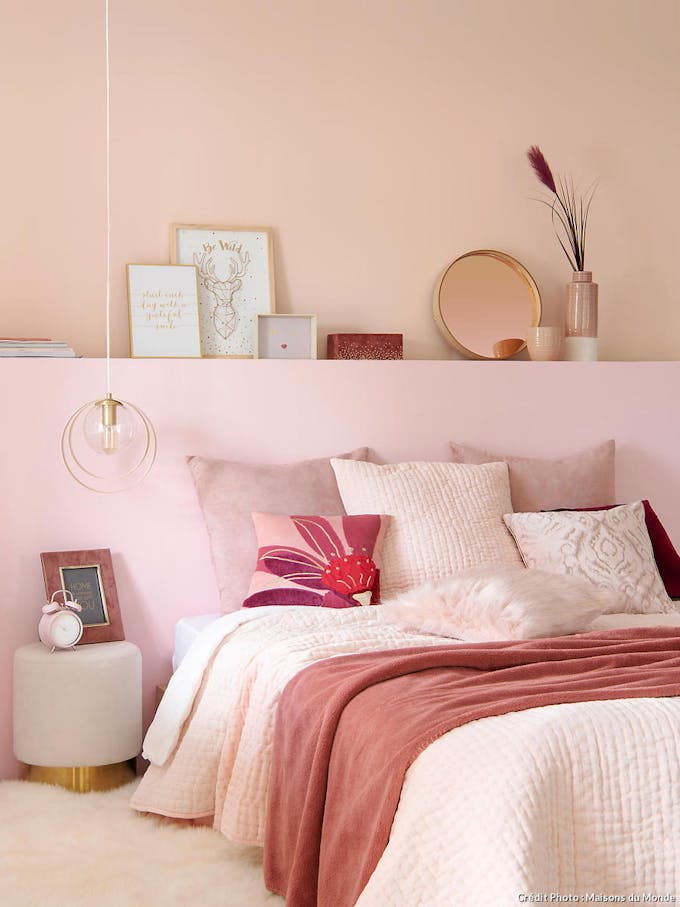 Une chambre esprit boudoir toute rose