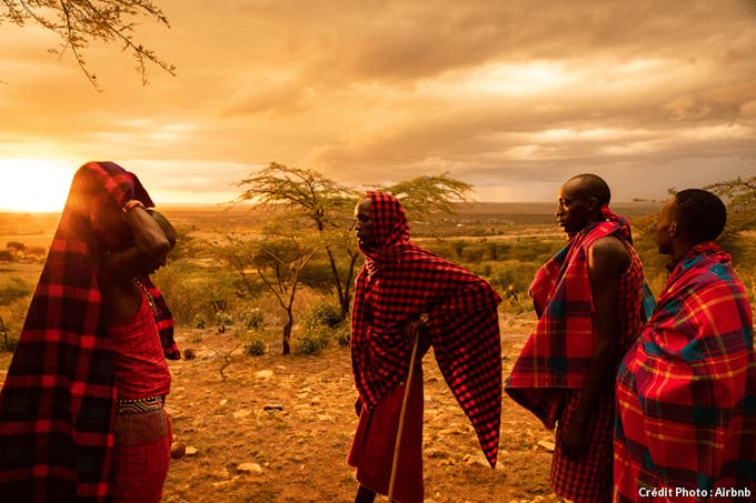Des Maasai en plein désert