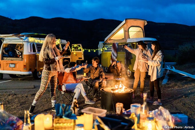 une barbecue dans la nature en camping cars