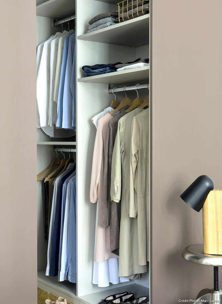 Un dressing en forme de cube aménagé sur-mesure | Maison Créative