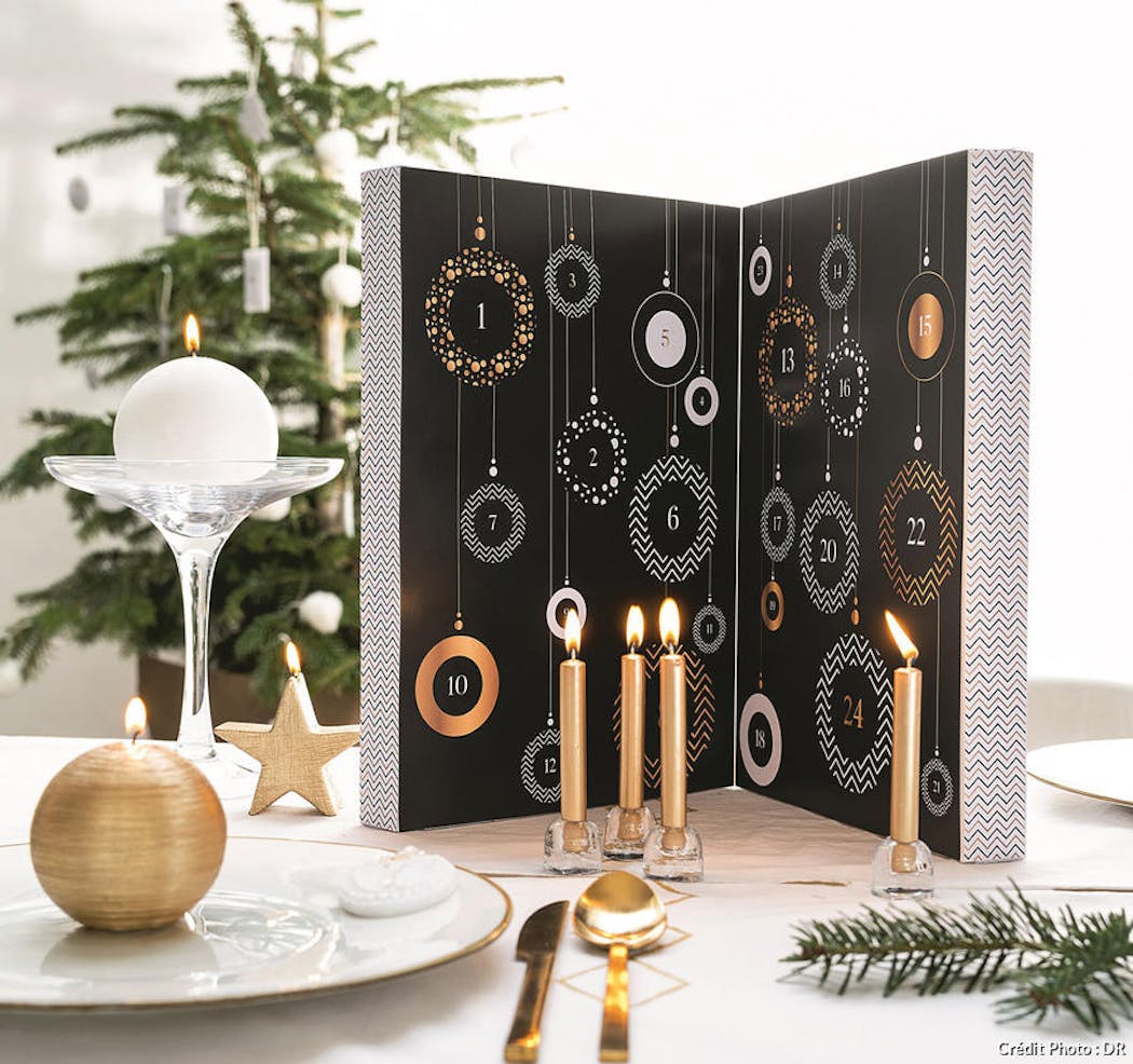 Planches d'étiquettes Noël pour cadeaux - Créalia - Collage