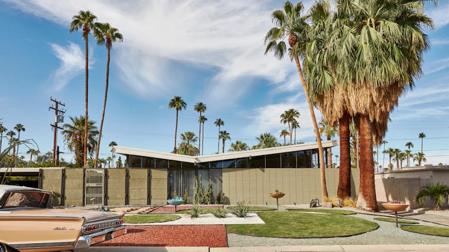 L'expression du design Bauhaus dans un cadre idyllique californien