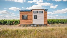 La Tiny house : une maison sur roulettes compacte et écologique