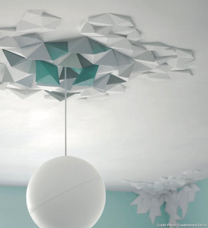 Un plafonnier géométrique inspiré de l'origami